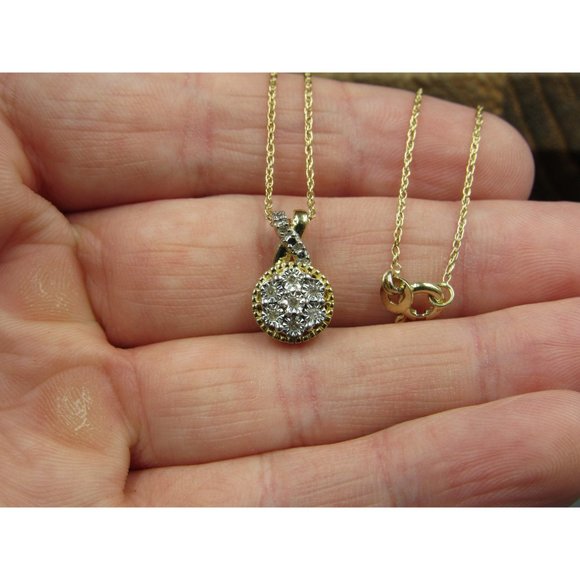 18" Sterling Silver Simple Diamond Chip Gold Plated Pendant Necklace Vintage - Picture 2 of 7